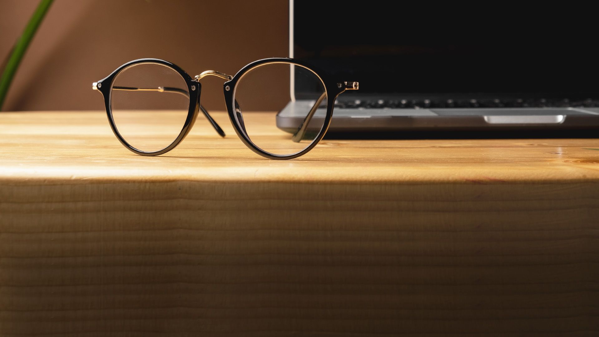 Eye Doctor In Glendale Heights, IL 60139 iDoctor