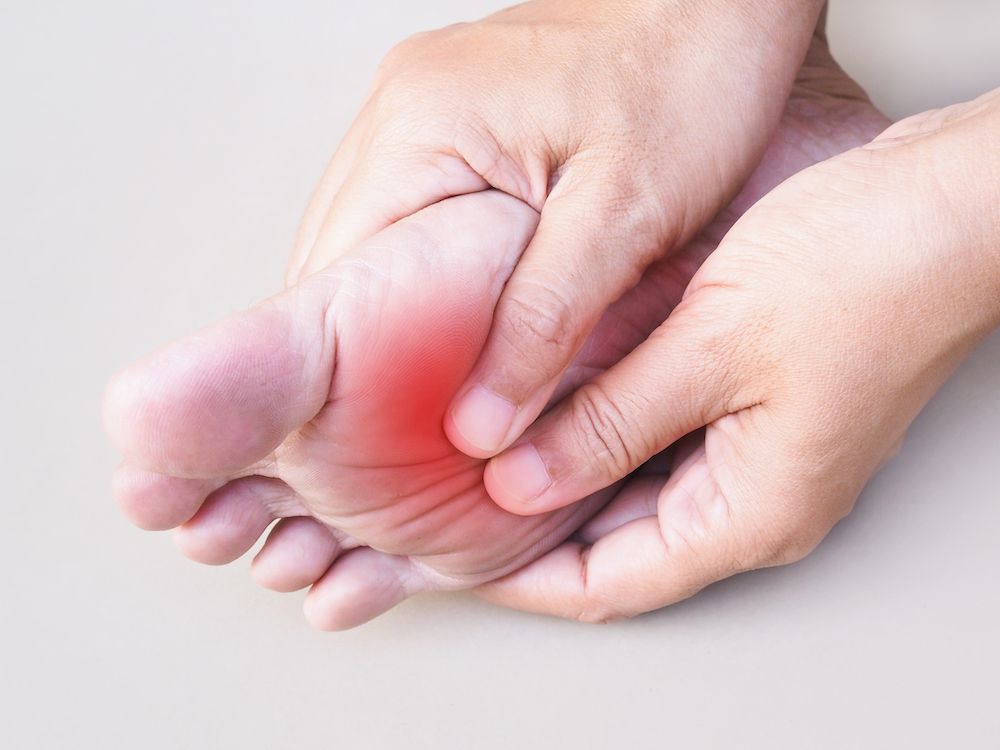 What Are the Symptoms of Peripheral Neuropathy?