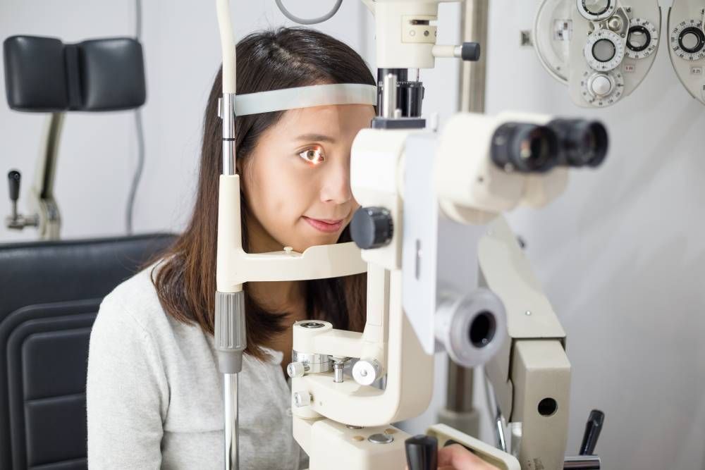 5 Signs You Might Need an Eye Exam