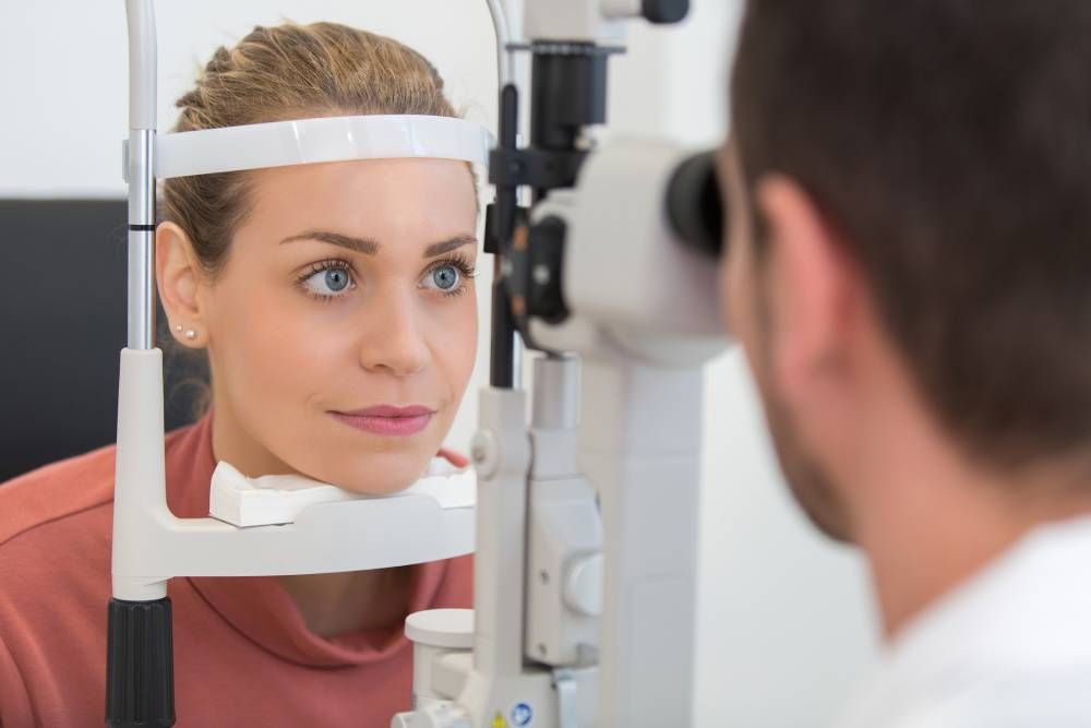 What’s the Difference Between an Eye Exam and a Contact Lens Exam?