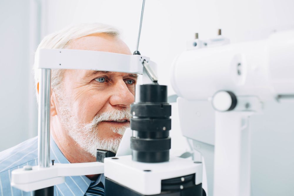 What Does a Diabetic Eye Exam Consist Of?