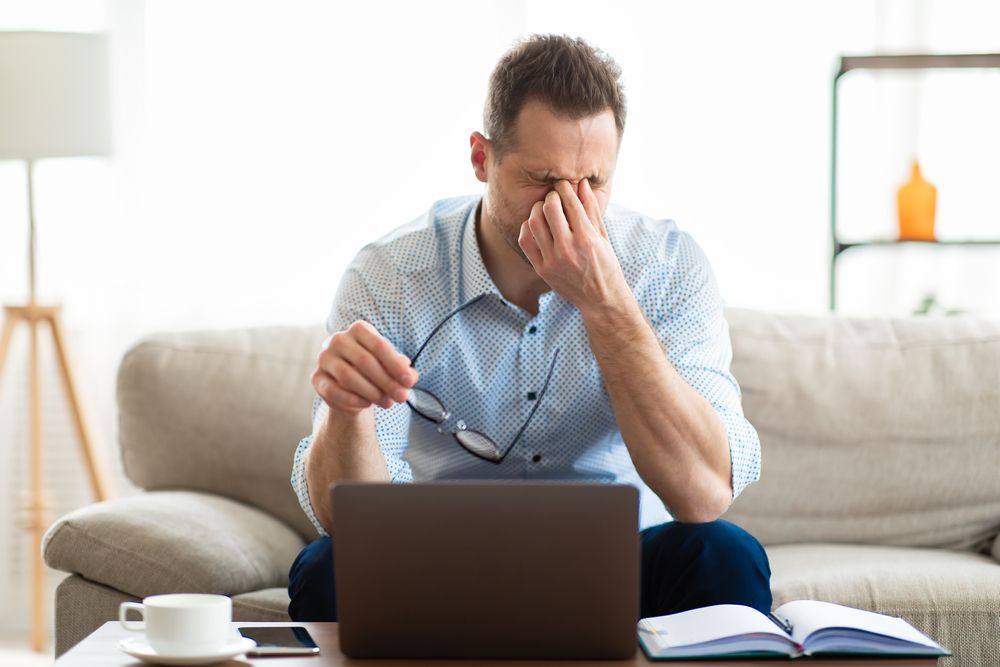 Dry Eye Syndrome and Computer Vision Syndrome: How to Alleviate Symptoms