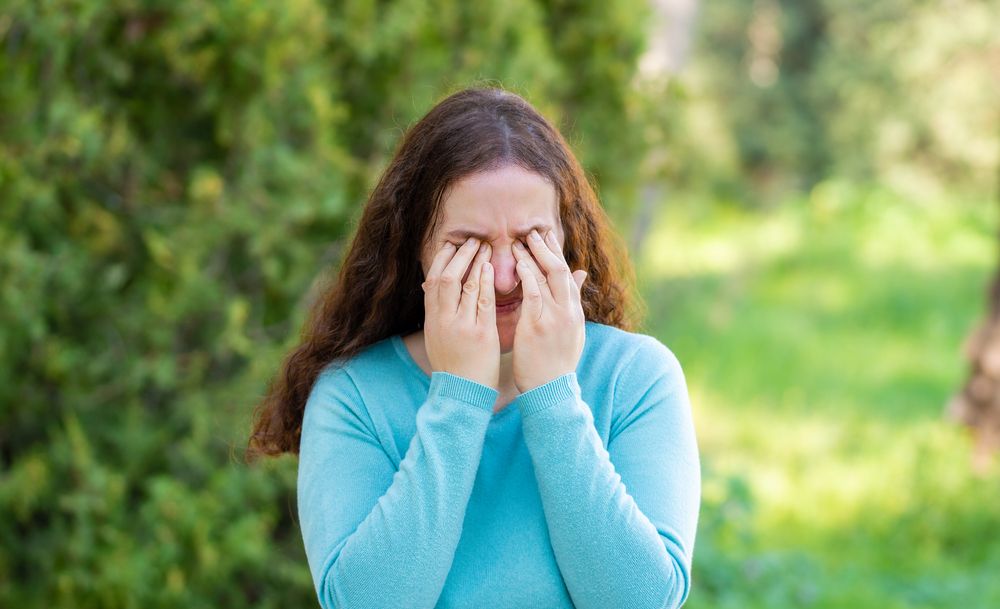 Seasonal Eye Allergies: Symptoms, Prevention, and Treatment