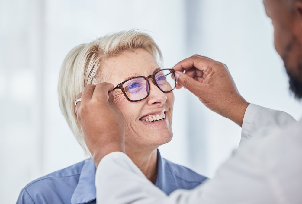How Often Should Seniors Have Eye Exams?