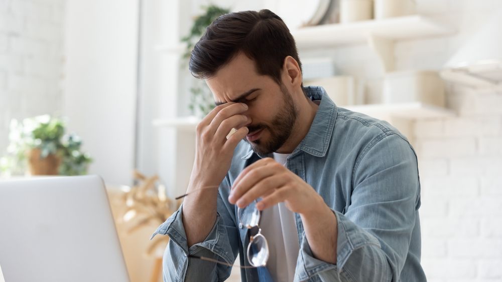 Can a Dry Eye Cause Headache?