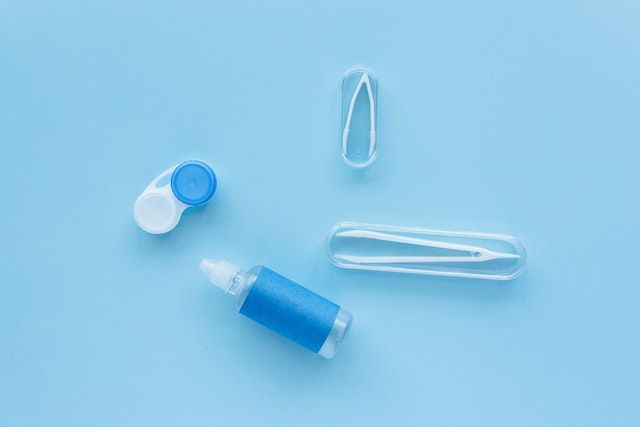 Are Eye Drops Ok to Use With Contacts?