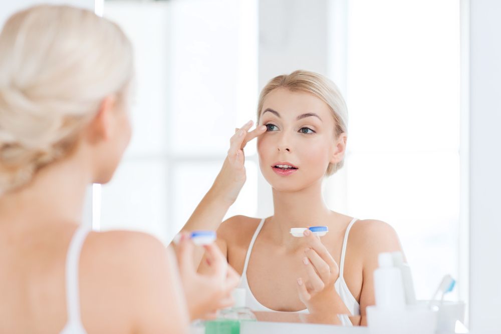 The Pros and Cons of Wearing Contact Lenses: Are They the Right Choice for You
