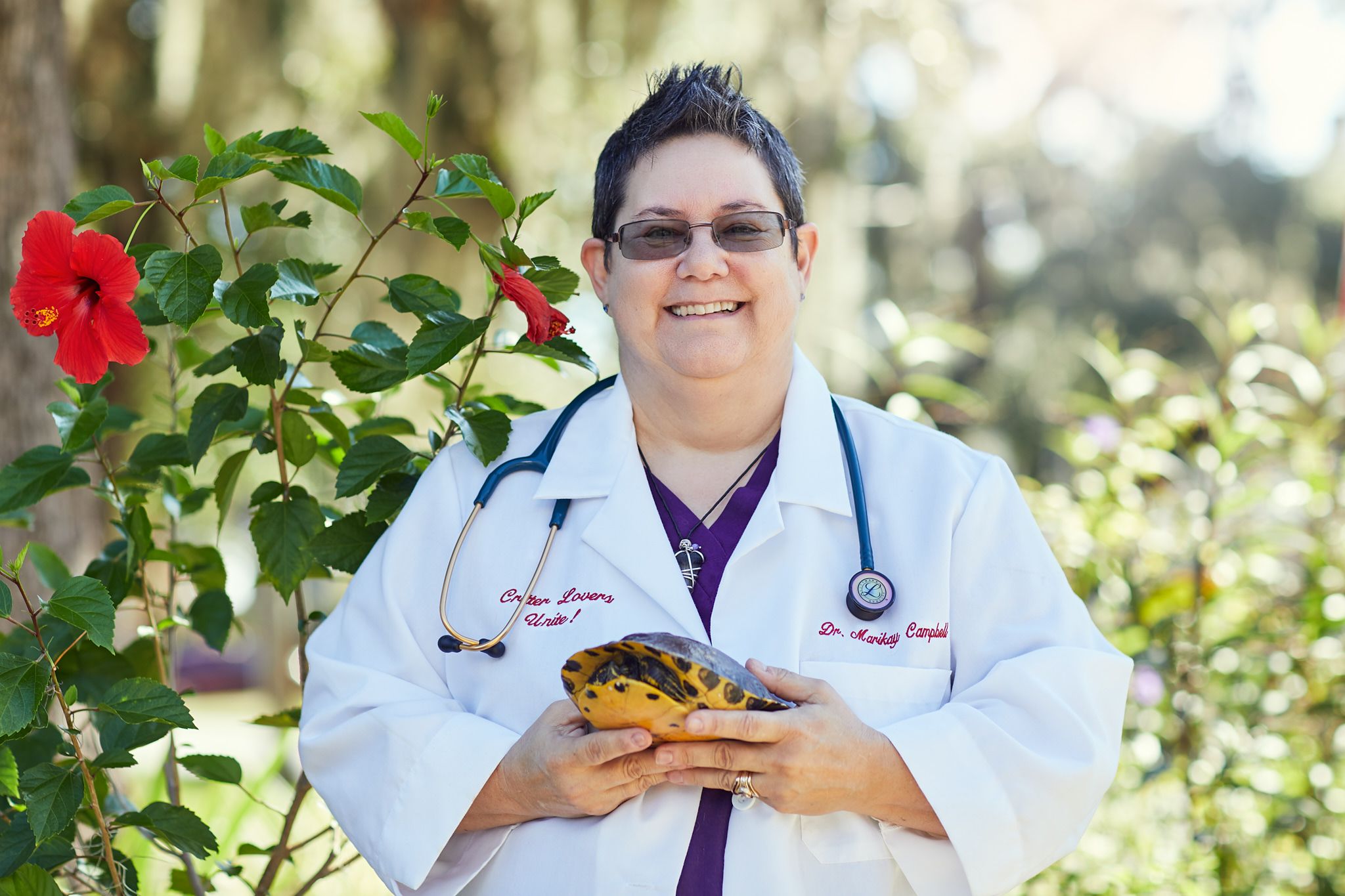 veterinarian with her turtle