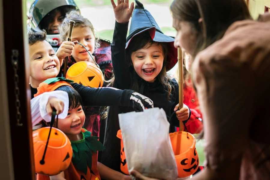 3 Ways to Have a Happy and Healthy Halloween