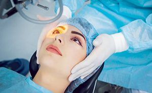 Laguna Hills ophthalmologist explains when PRK eye surgery appropriate