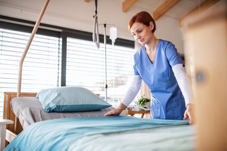 Hospital Bed Sheets and Uniforms Still Germy Despite Washing