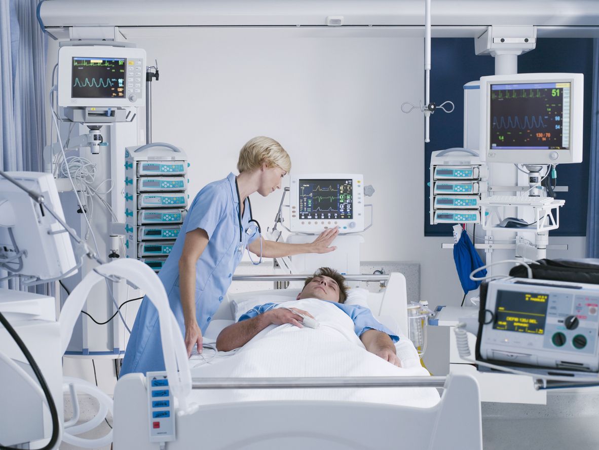An emergency department-based ICU improves survival without raising costs