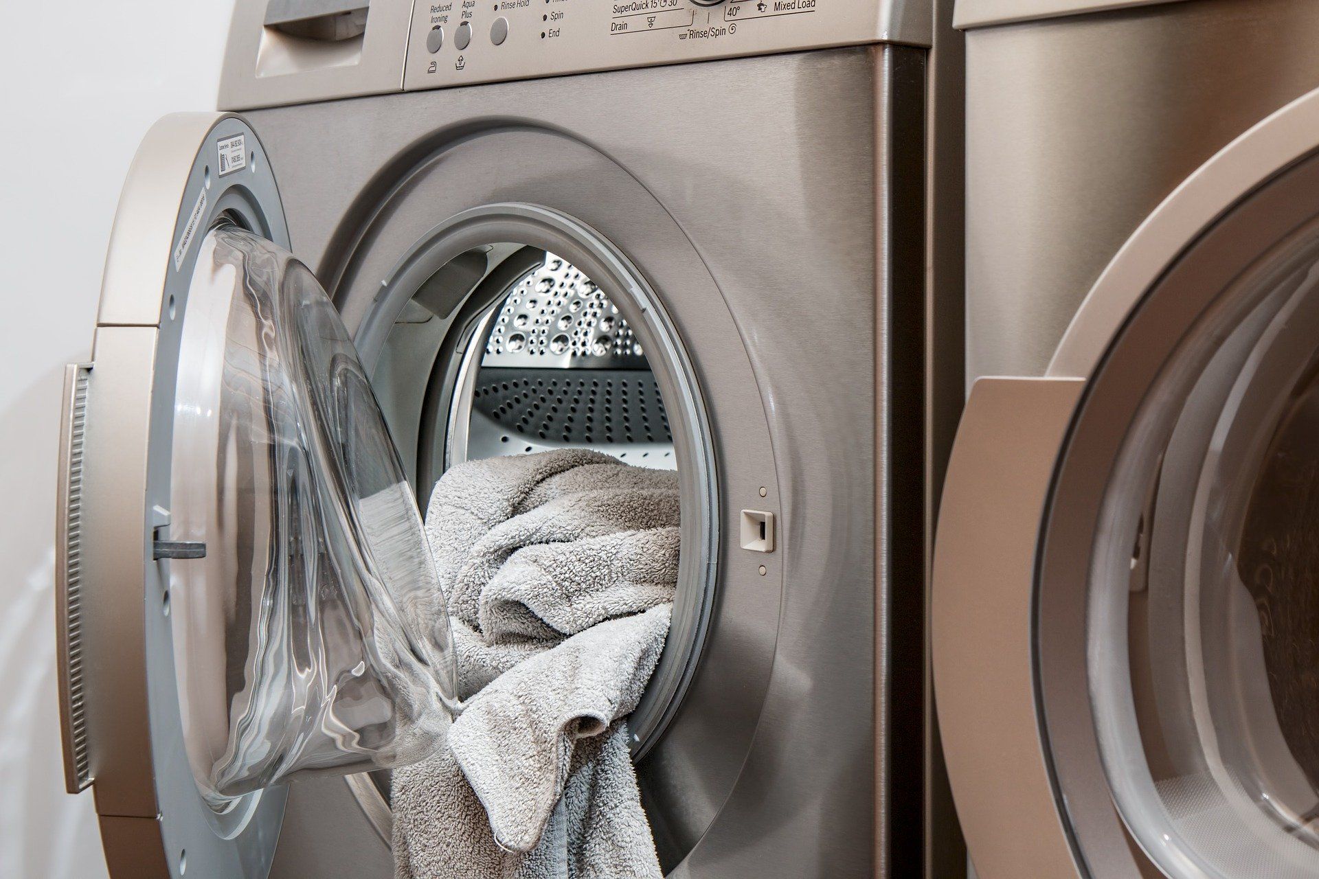 Your washing machine may be harbouring bacteria — here’s how to clean it