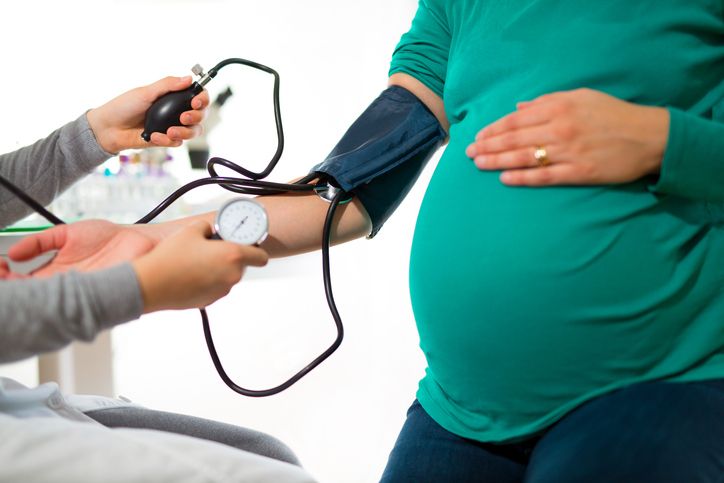 Omicron tied to less preterm birth, maternal illness than Delta