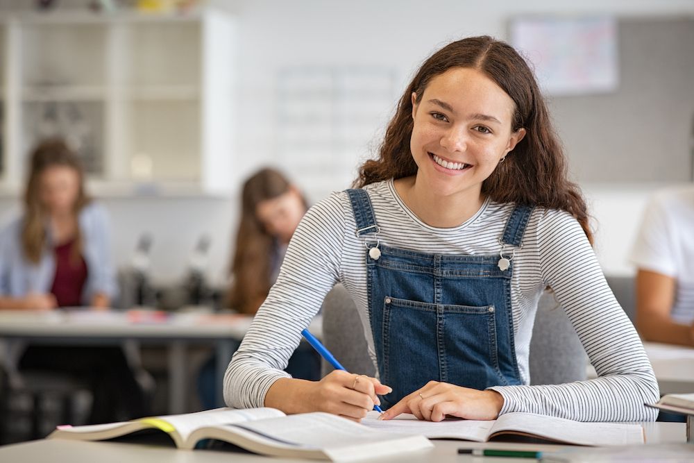 How Advanced Technologies Can Improve Air Quality in Schools   