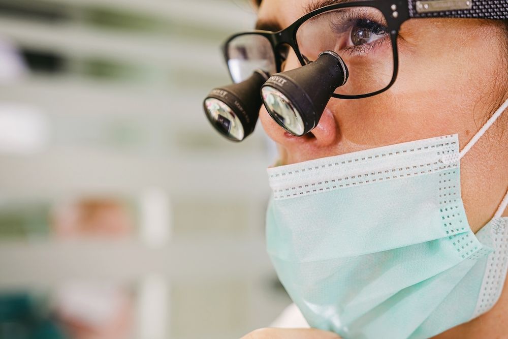 How Is a Dental Hygienist Different From a Dentist?