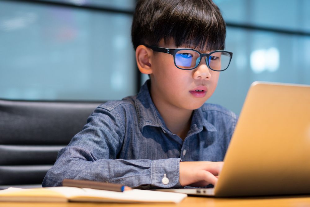 Are Blue Light Glasses Effective During Screen Time?