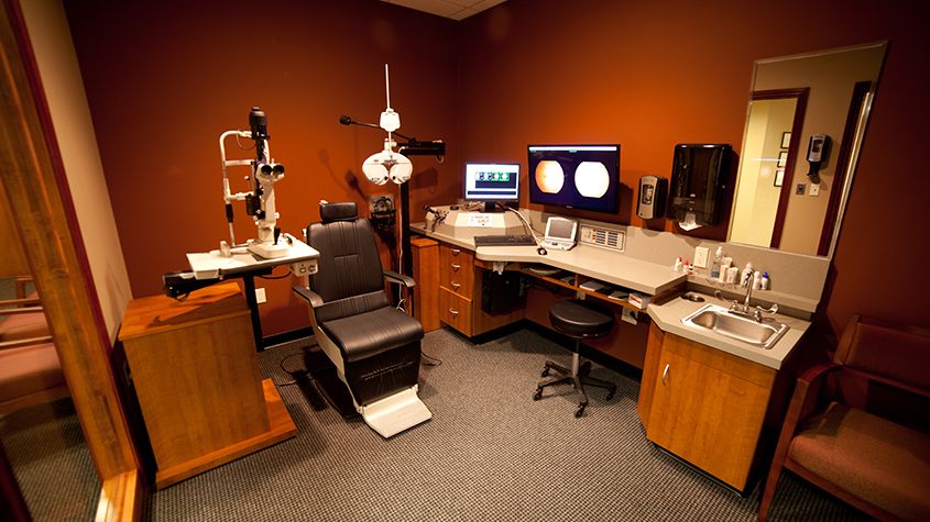 comprehensive eye exam