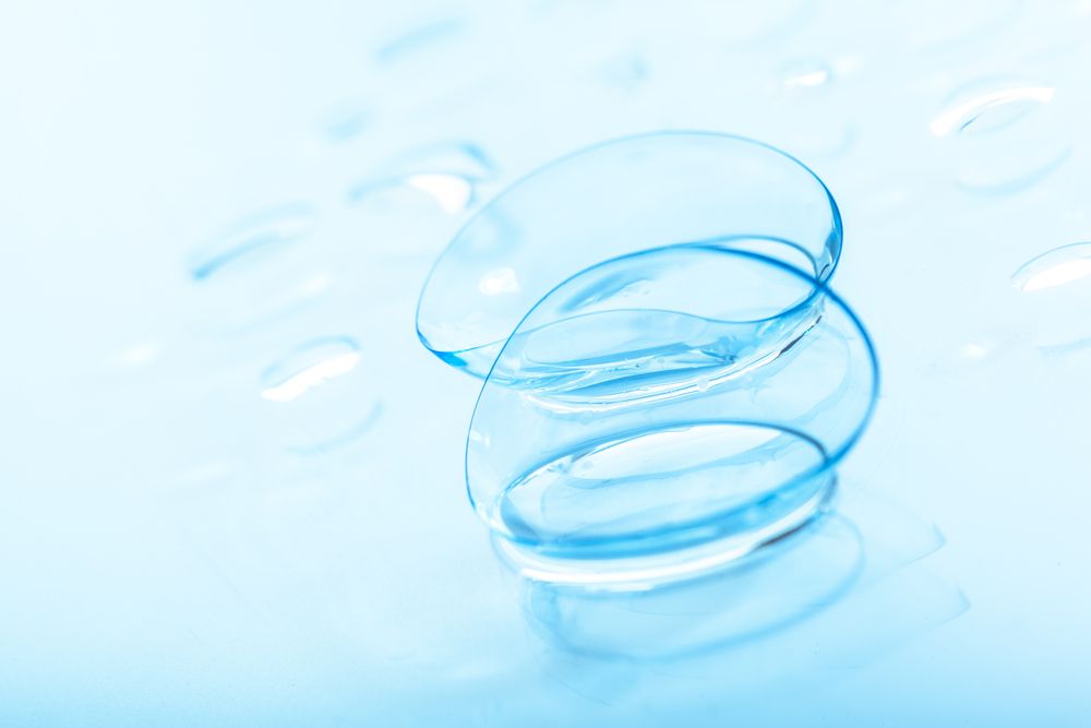Specialty Contact Lenses for Dry Eyes: Enhancing Comfort and Moisture