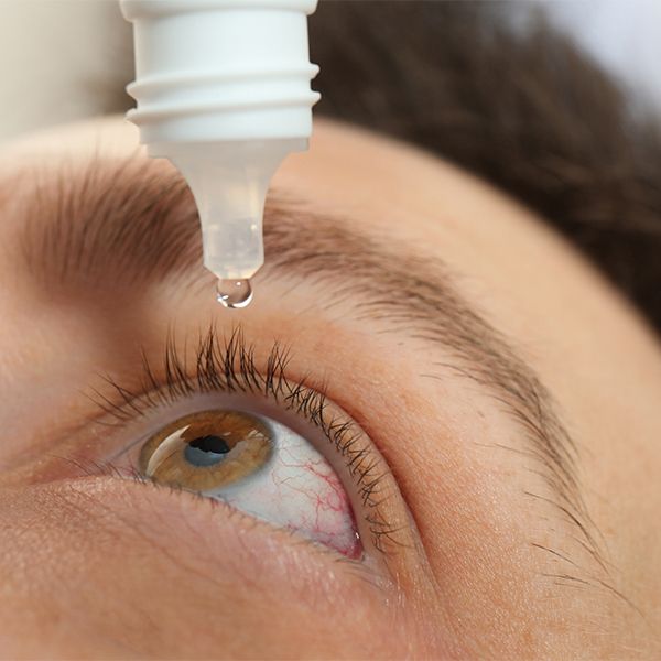 Optometrist in Farmington Hills Eyes & Optics