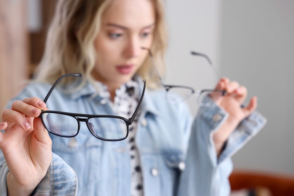 Step-by-Step Process of Getting Eyeglasses for the First Time