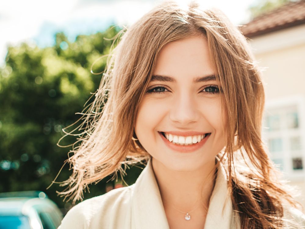 A Complete Guide to Veneers for Restoring Damaged Teeth