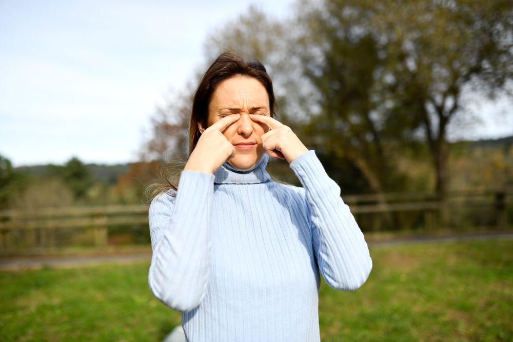 Winter Allergies and Your Eyes: A Comprehensive Survival Guide