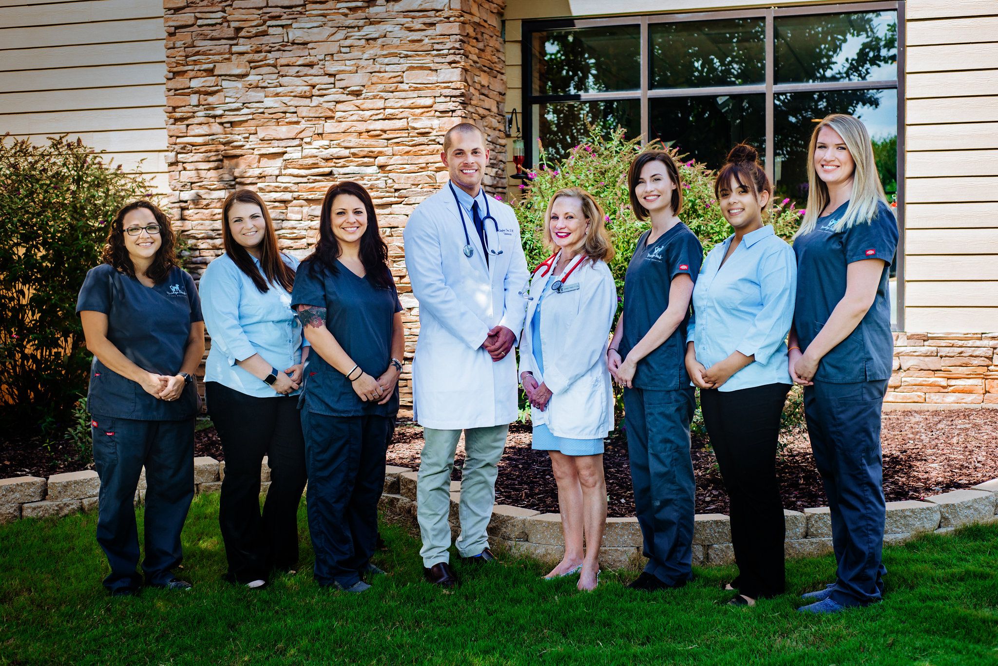 bridge park animal hospital team