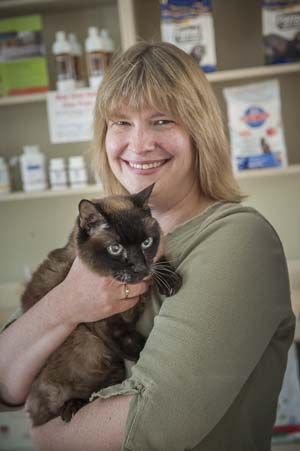 veterinarian and cat