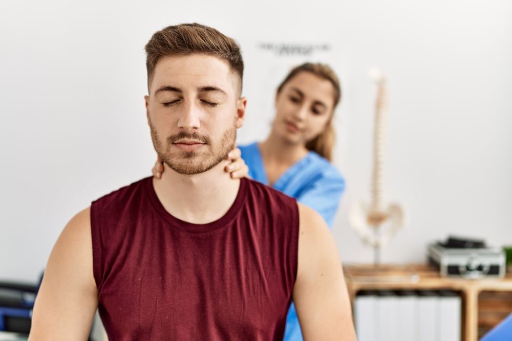 Treating Whiplash With a Chiropractor: What to Expect