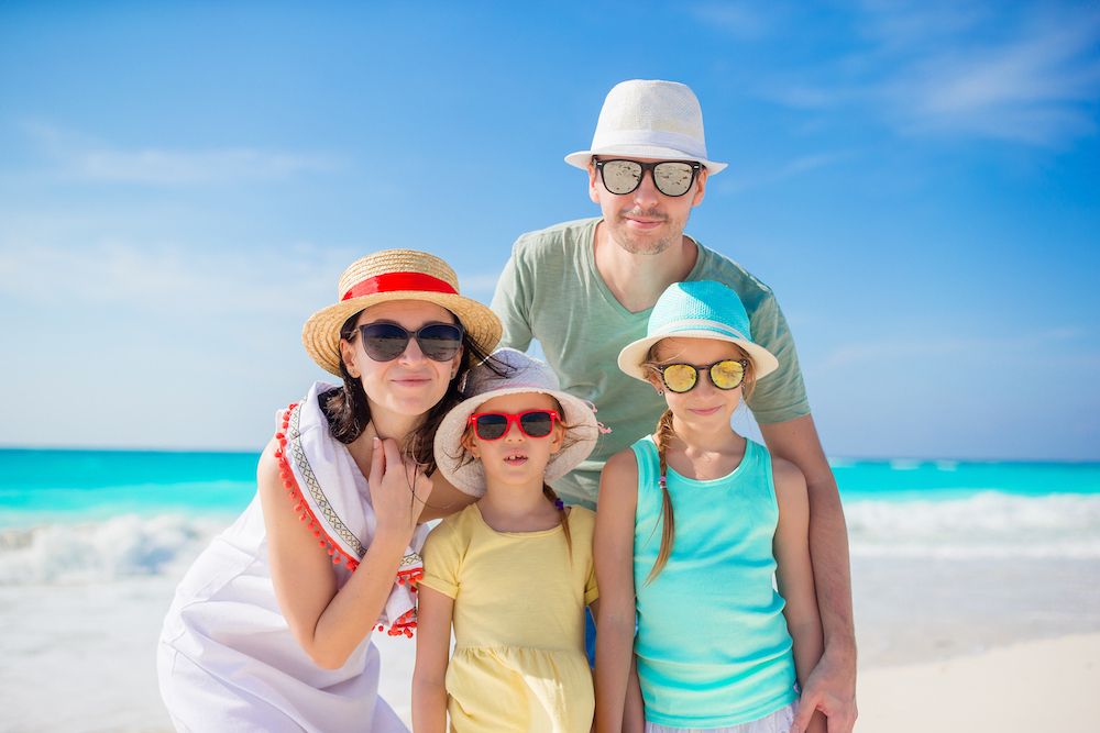 Benefits of UV Protection in Sunglasses and Eyeglasses