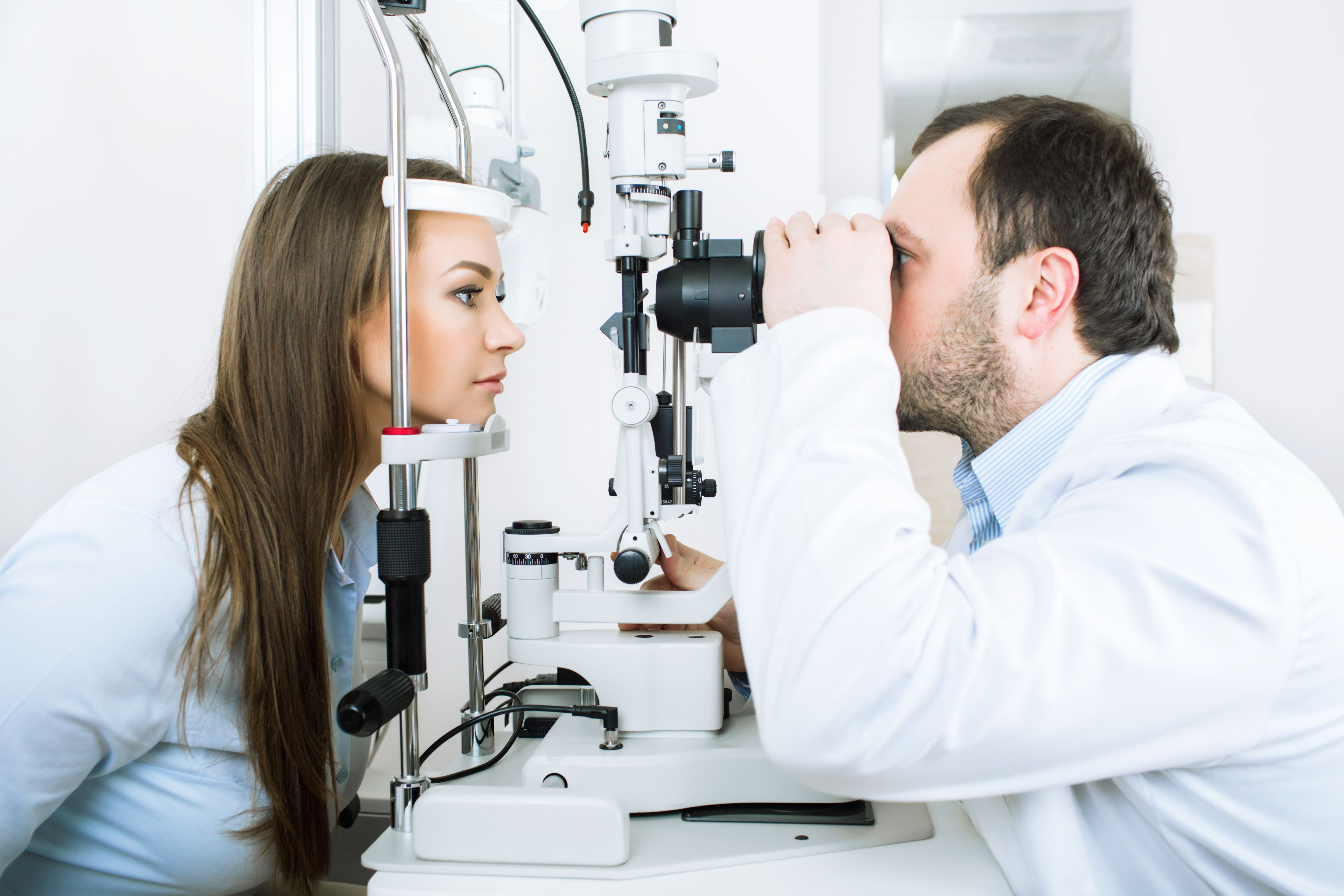 5 Things to Look for When Choosing a Good Eye Doctor