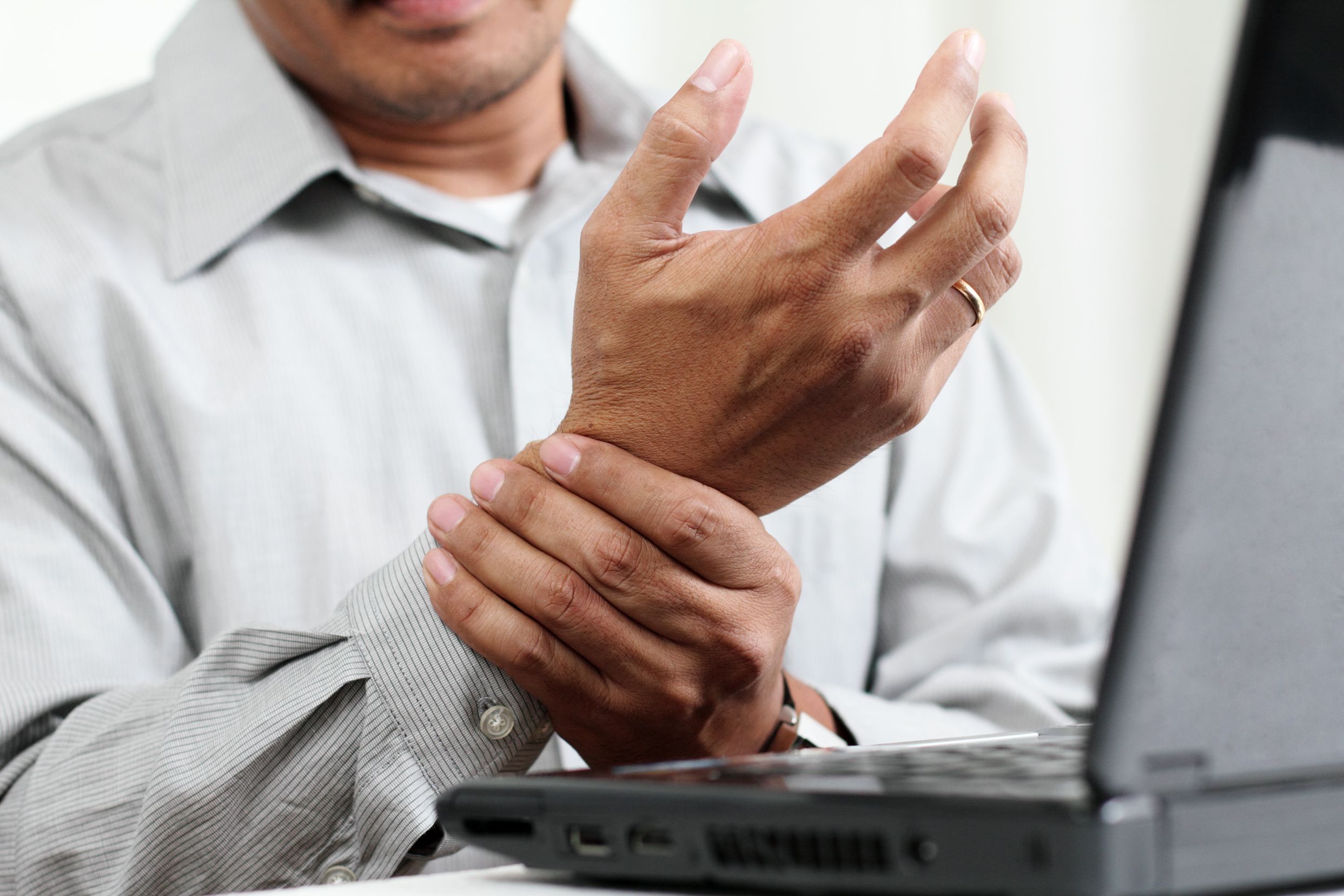 How to Minimize Carpal Tunnel Syndrome