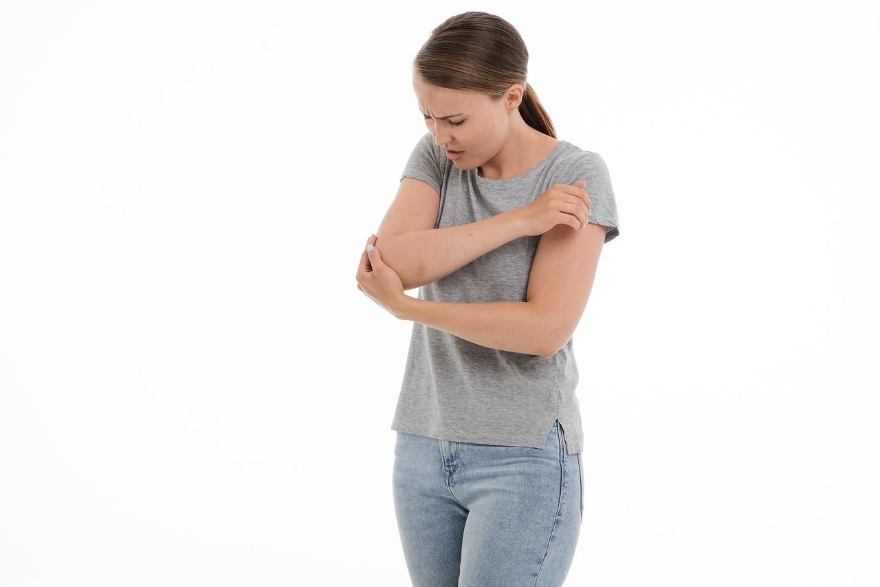 Treating Elbow Injuries with Chiropractic Care