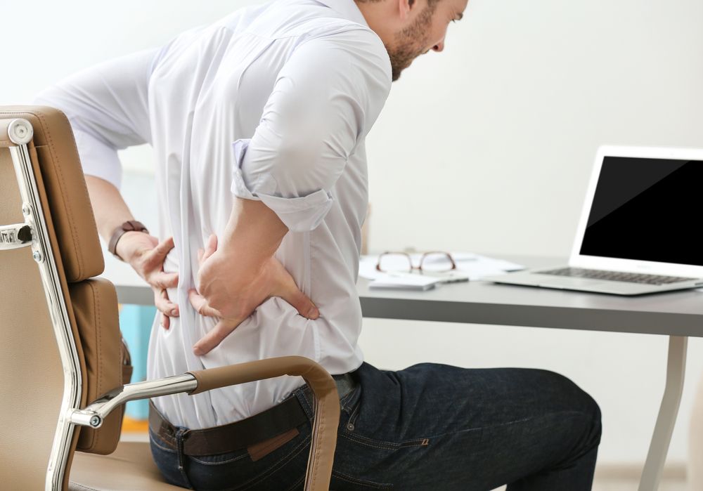 9 Signs Your Back Pain Is Serious