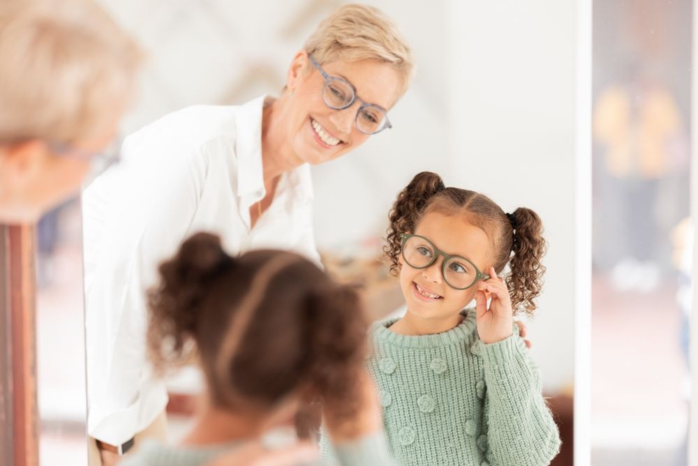 6 Warning Signs Your Child Needs Prescription Eyeglasses