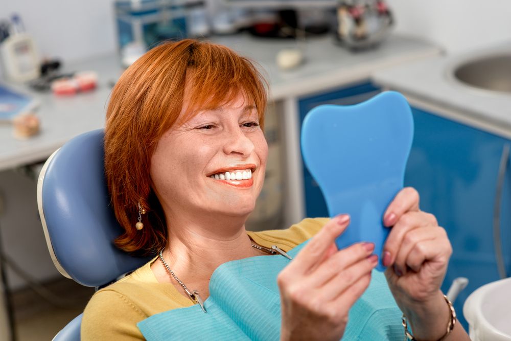 Teeth Discoloration For Aging Adults: How Teeth Whitening Can Help