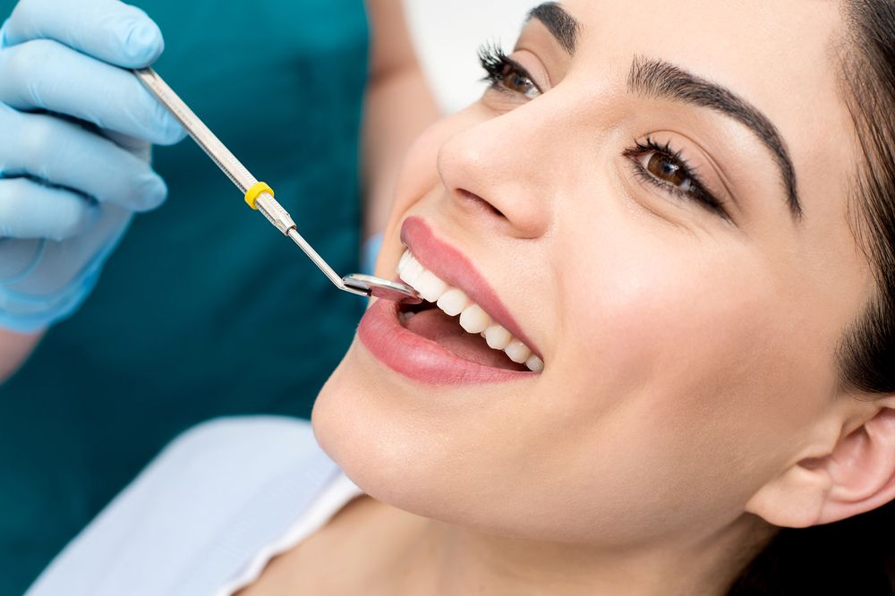 Oral Health 101: The Importance of Regular Dental Checkups and Cleanings