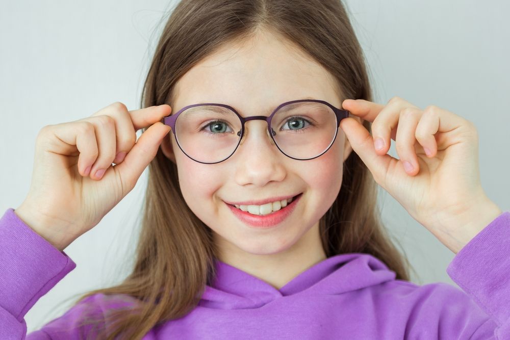 Signs That Your Child Has Myopia