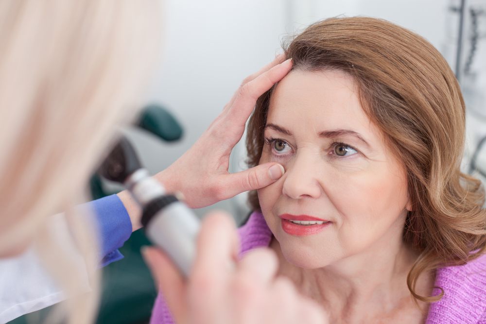 The Role of Optometrists in Managing Eye Emergencies