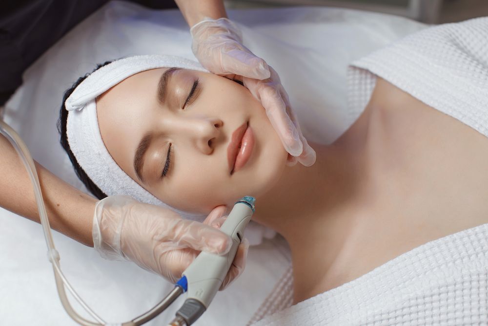 What to Expect from a Hydrafacial?