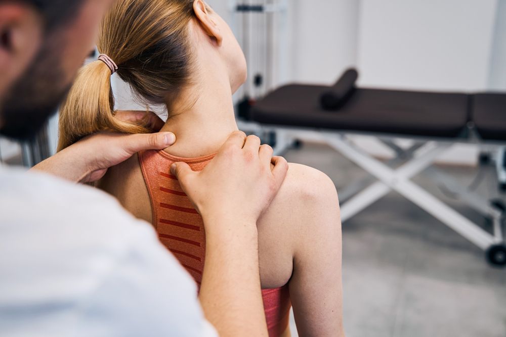 Benefits of Seeing a Chiropractor for Neck Pain