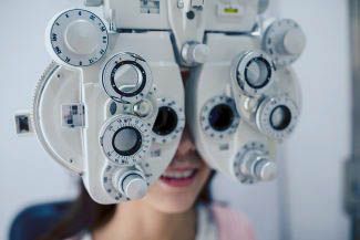 Comprehensive eye exam