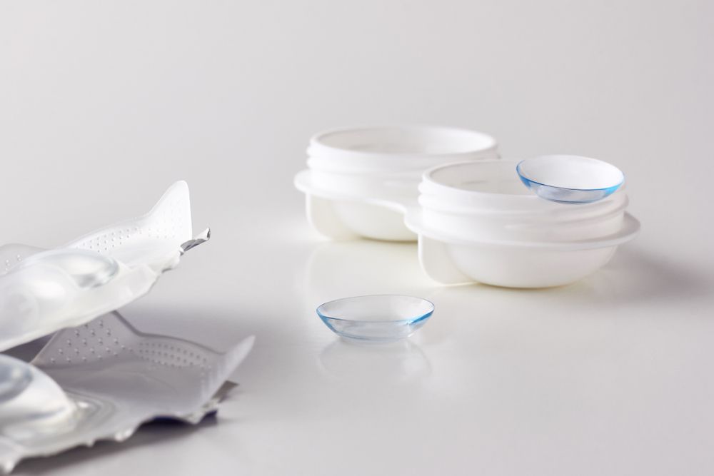 contact lens and case