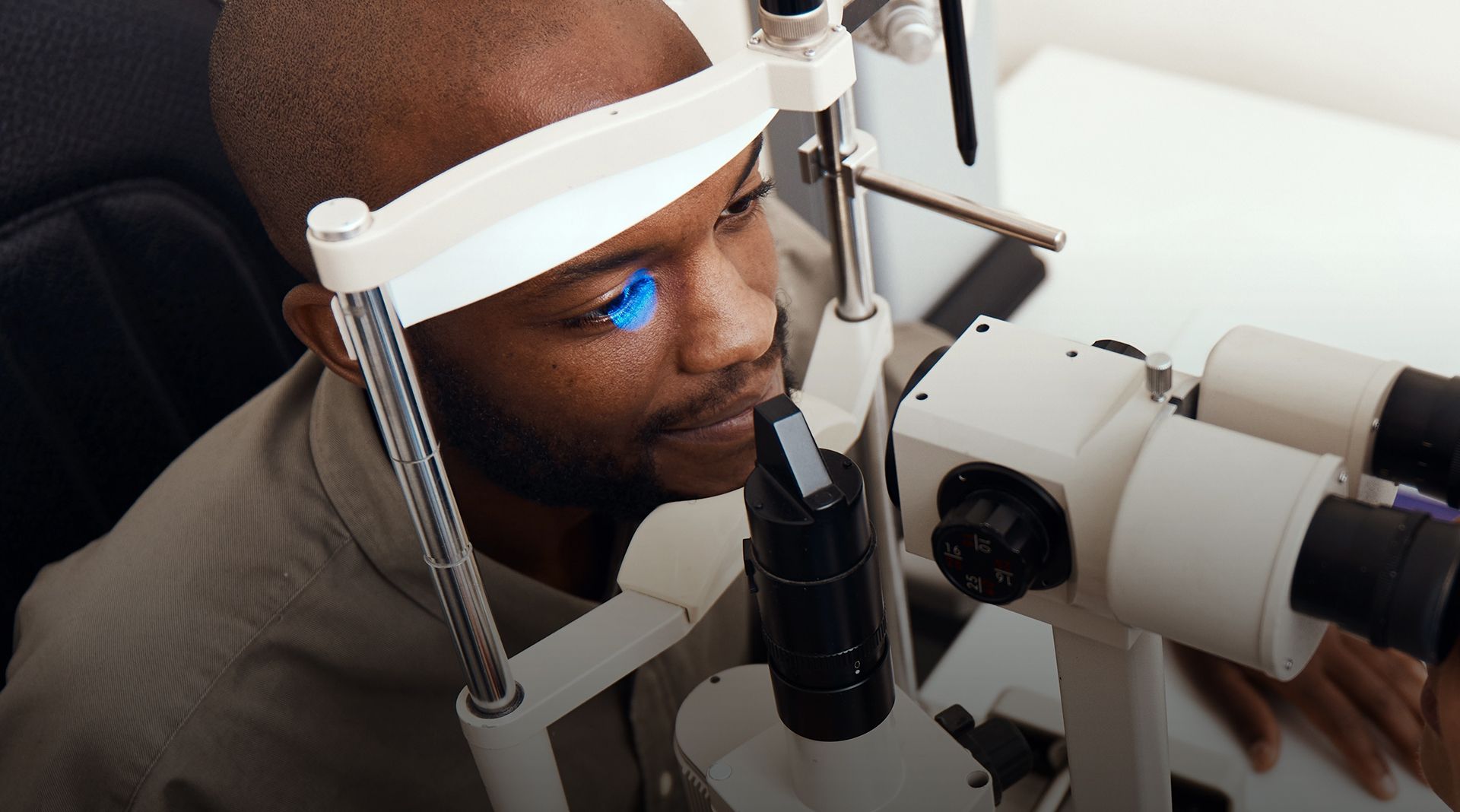 Optometrist in Hartford West End Eye Care