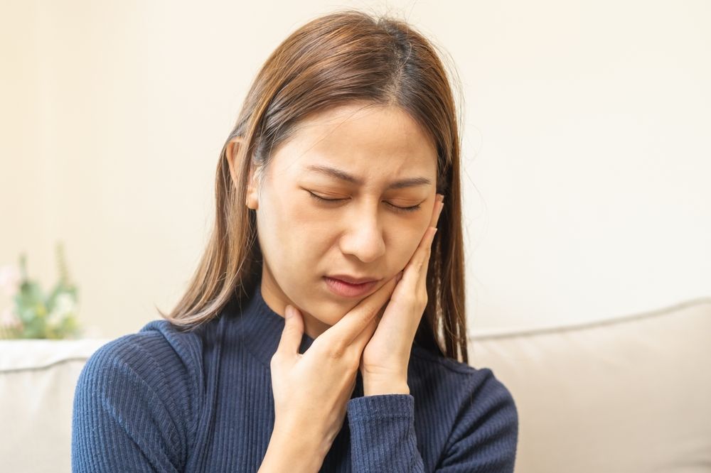 TMJ Awareness: Symptoms, Causes, and Treatment