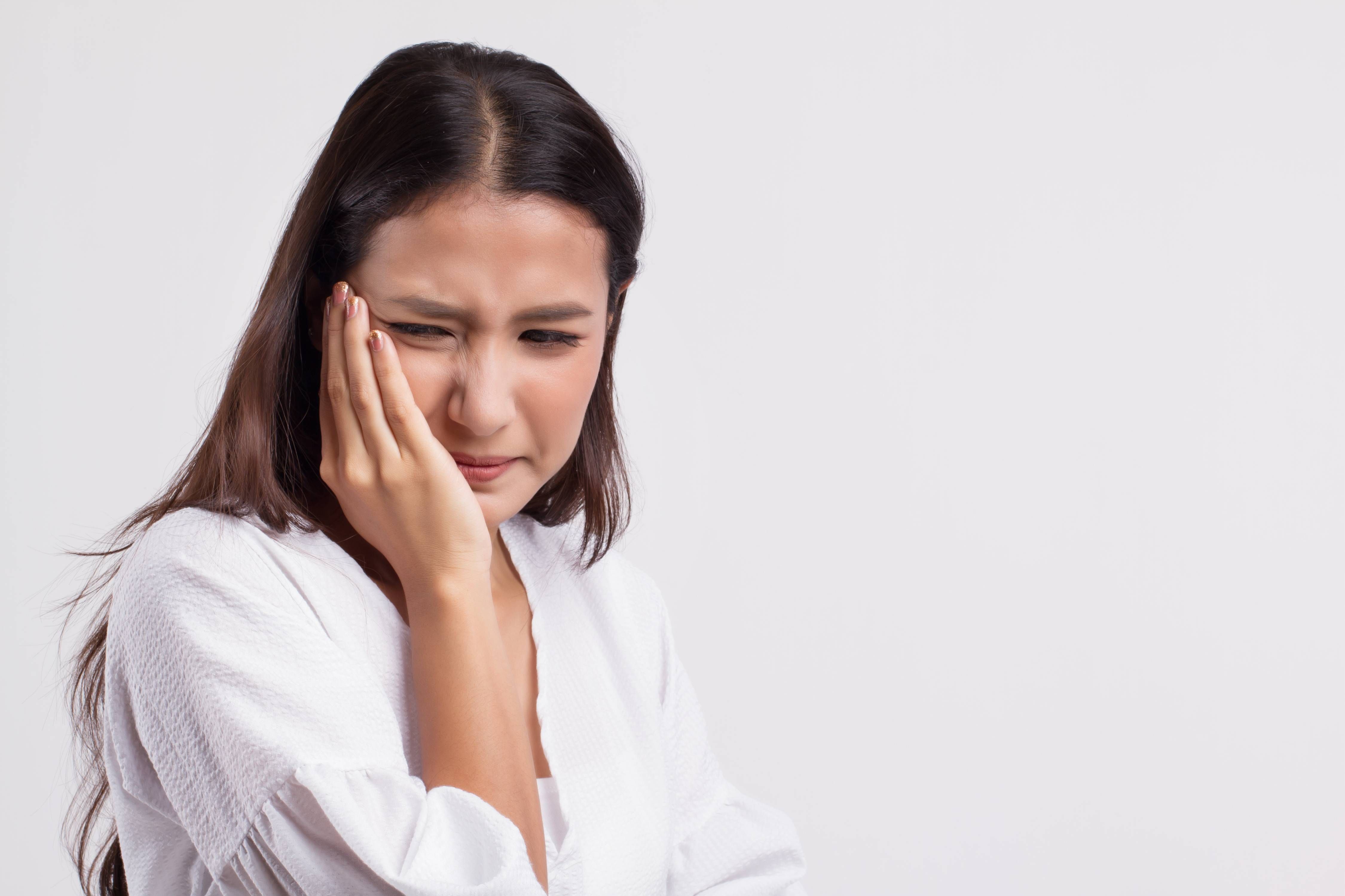 What’s The Difference Between TMJ and TMD?