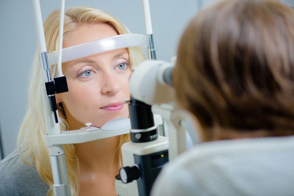 patient in eye exam