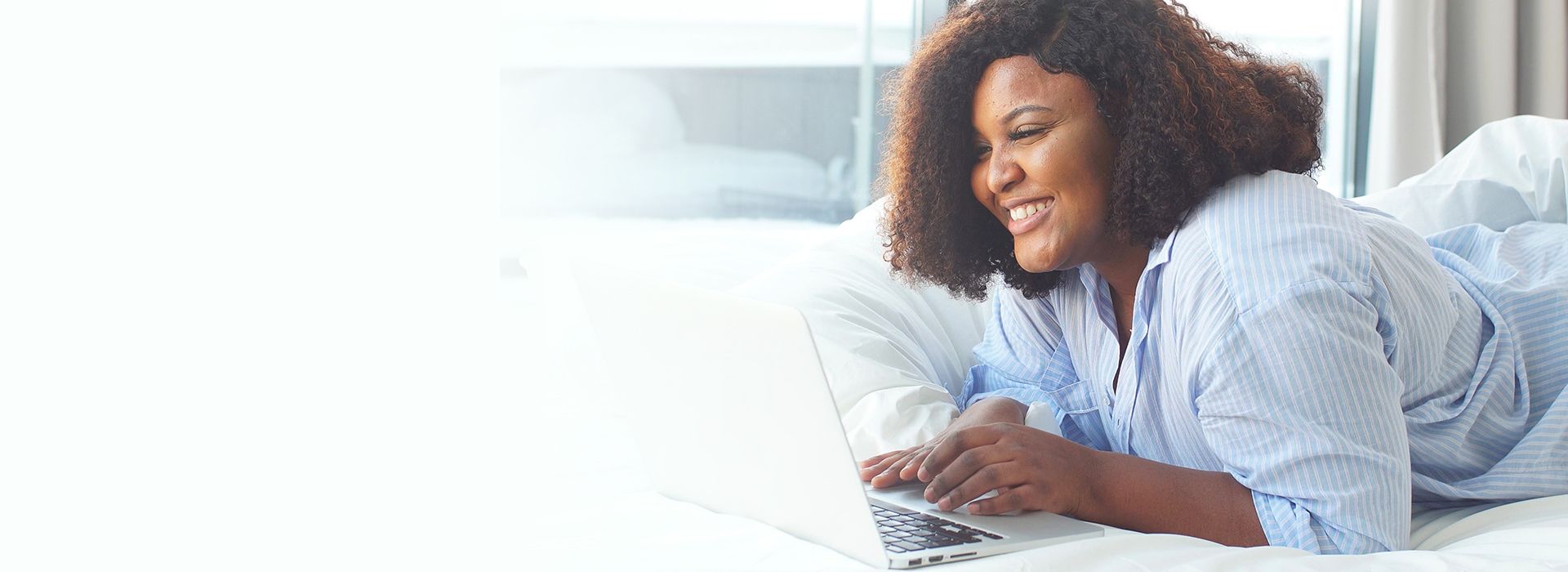 lady on laptop