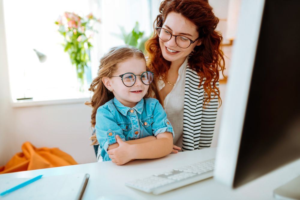 How Neurolenses Can Help Relieve Headaches and Eyestrain in Children and Adolescents